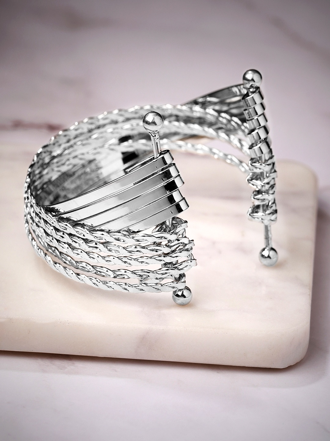 

TOKYO TALKIES X rubans FASHION ACCESSORIES Silver-Plated Handcrafted Twisted Cuff Bracelet