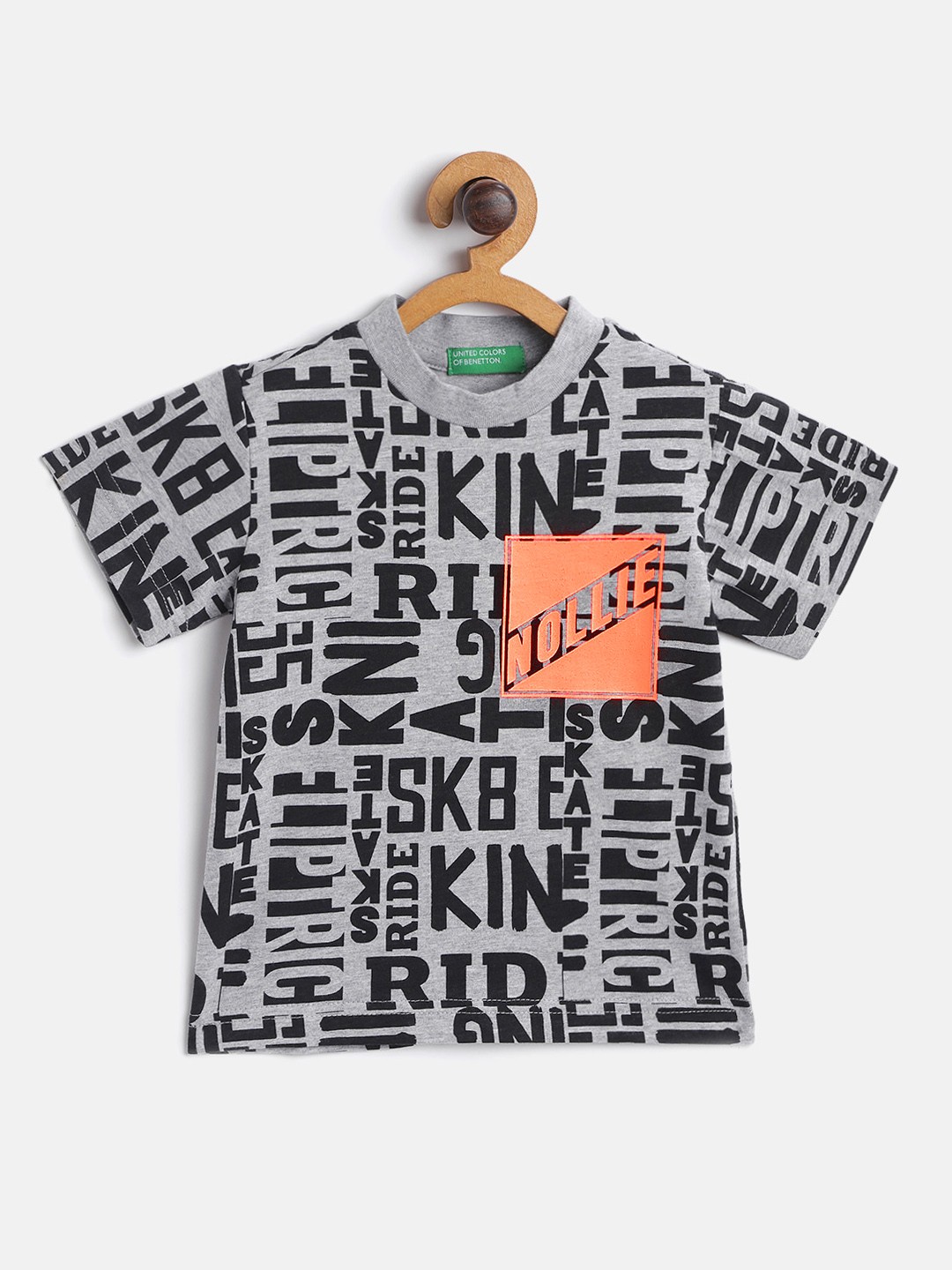 

United Colors of Benetton Boys Grey Black Typography Print Pure Cotton T-shirt