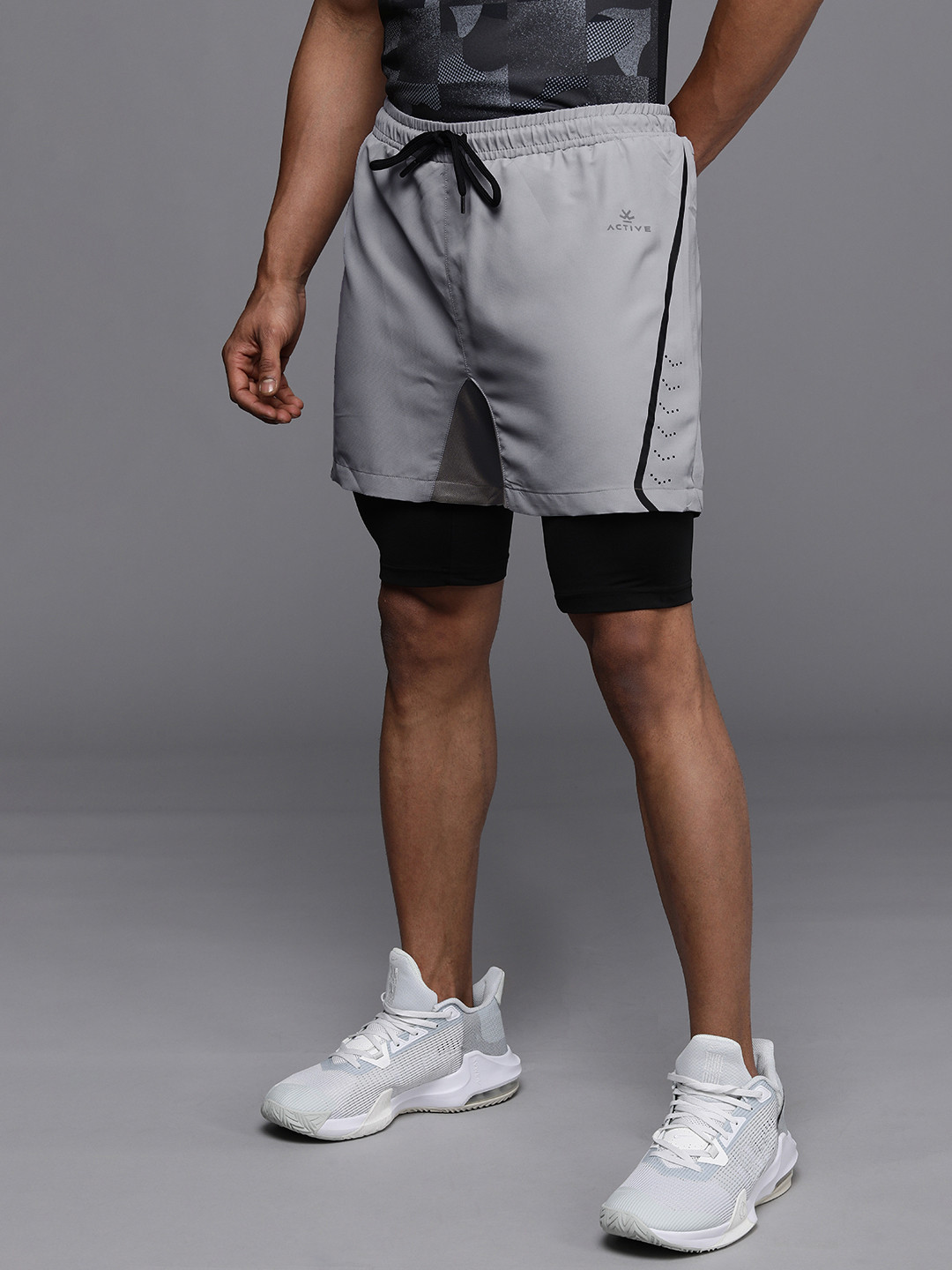 

WROGN ACTIVE Men Grey & Black Printed Layered Sports Shorts