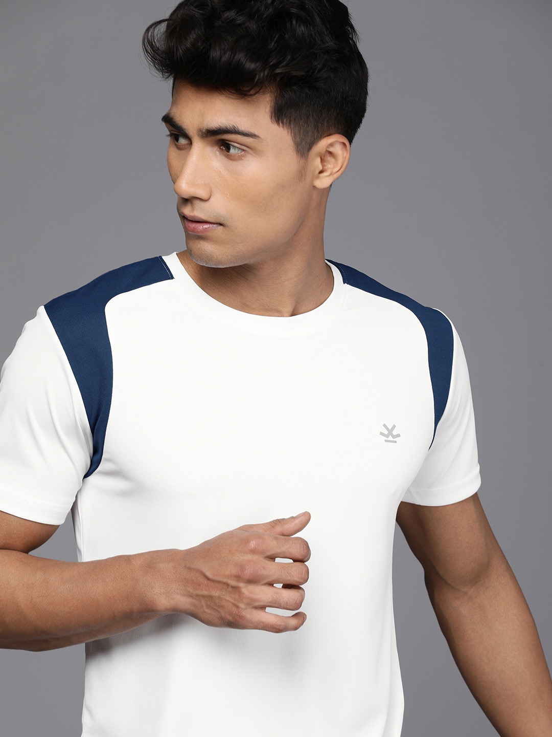 

WROGN ACTIVE Men White & Blue Brand Logo Printed T-shirt