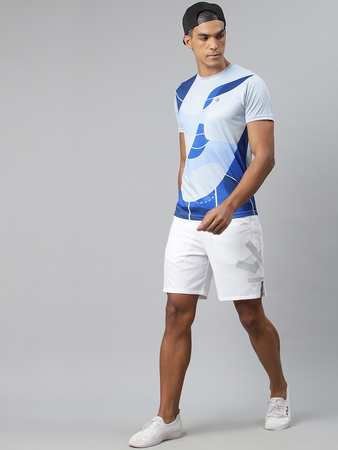 

WROGN ACTIVE Men White Printed Round Neck T-shirt