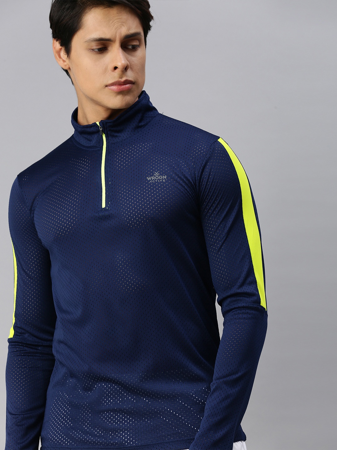

WROGN ACTIVE Men Navy Blue T-shirt