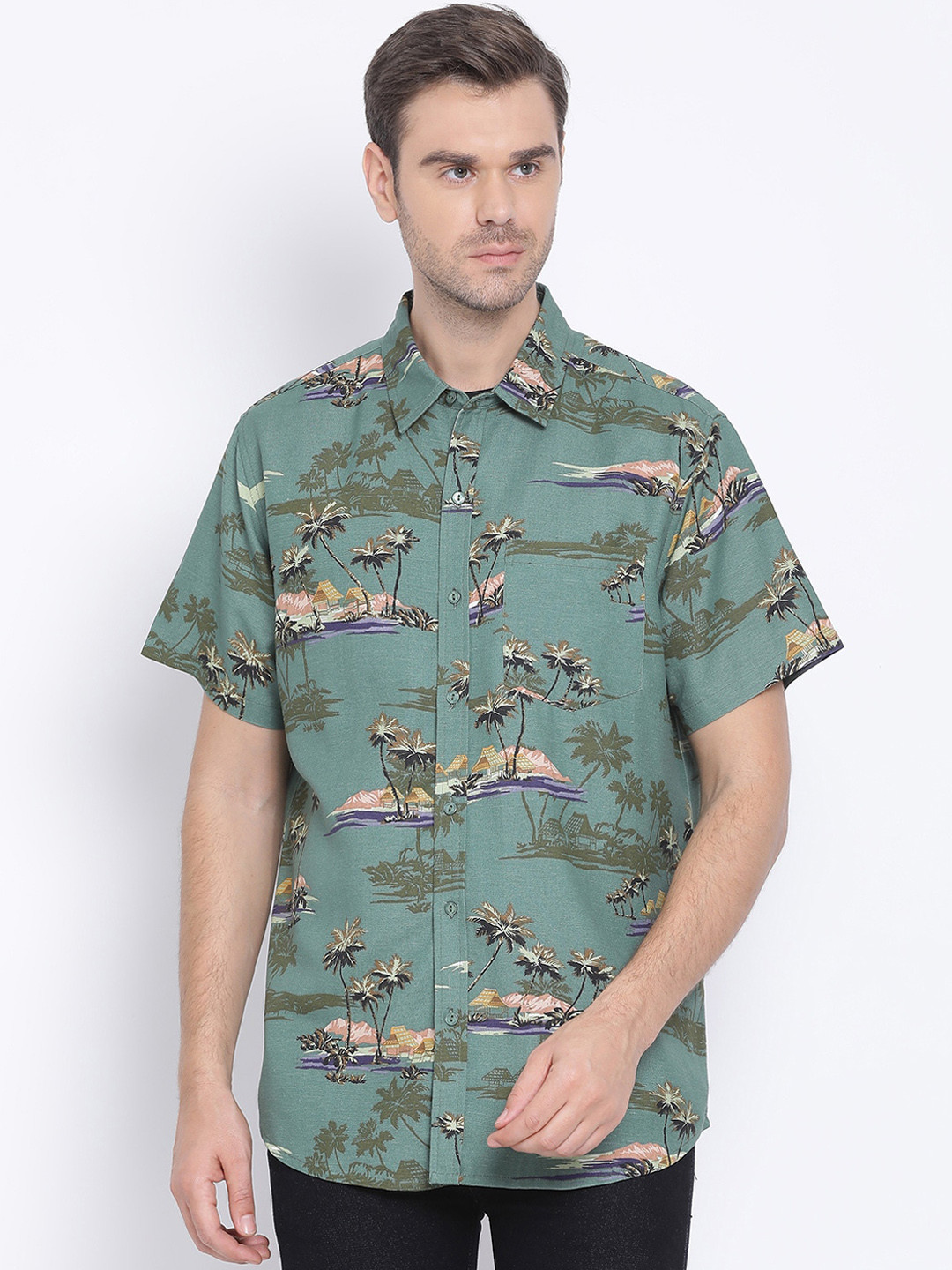 

Oxolloxo Men Green Regular Fit Printed Casual Shirt