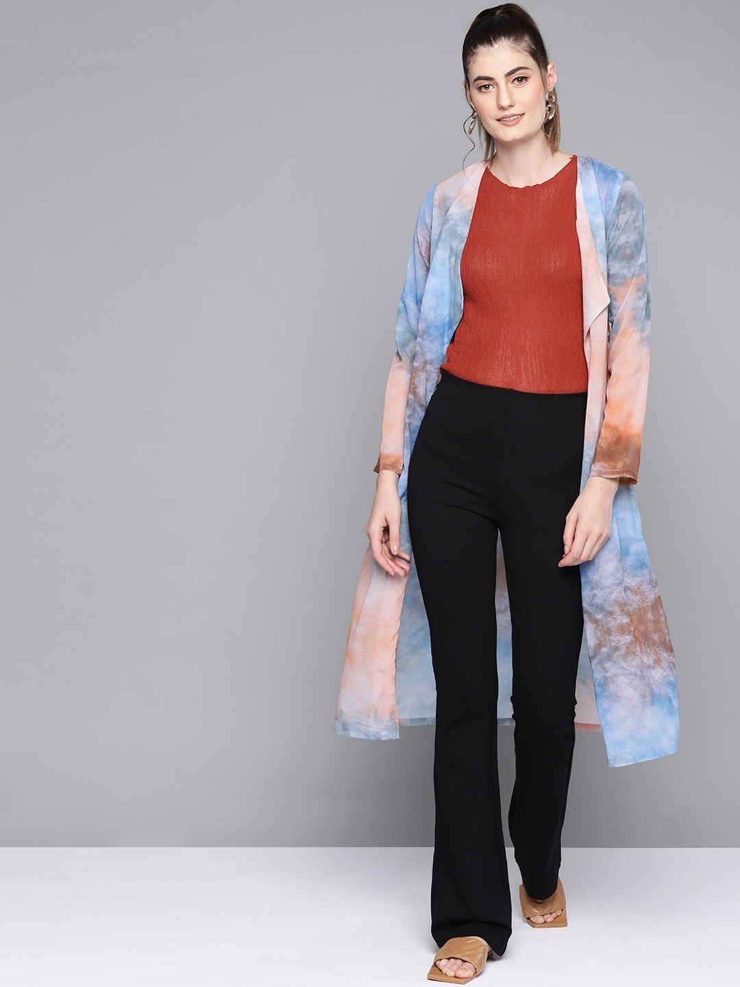 

SASSAFRAS Women Blue & Peach-Coloured Dyed Lapel Longline Shrug