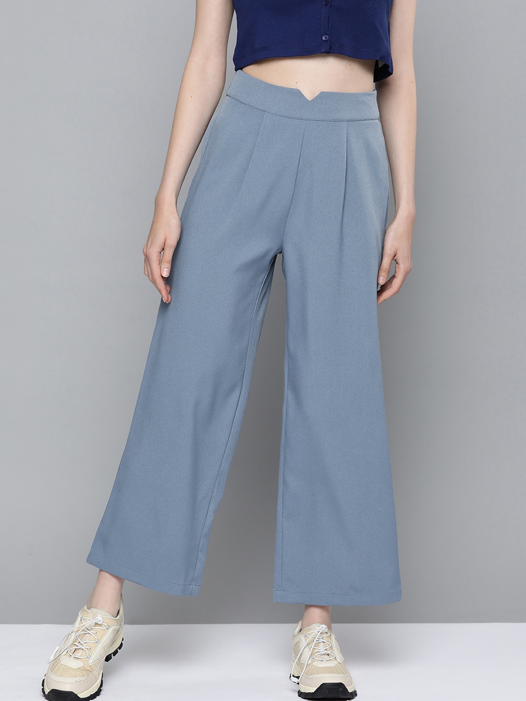 

SASSAFRAS Women Blue Solid Parallel Trousers