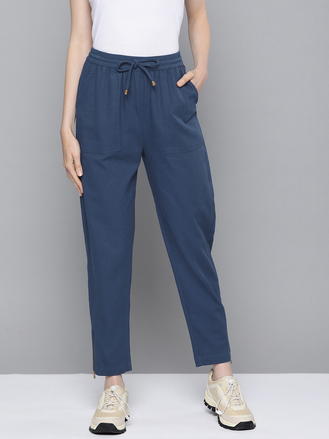 

SASSAFRAS Women Navy Blue Twill Trousers