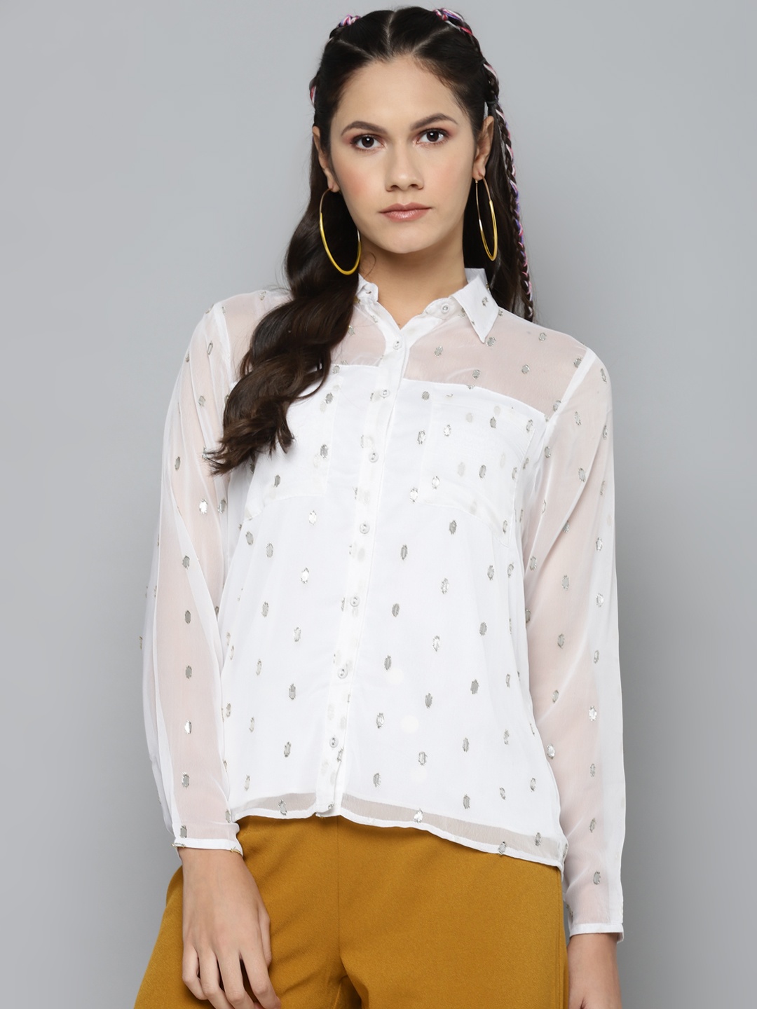 

SASSAFRAS Women White Regular Fit Self Design Casual Shirt