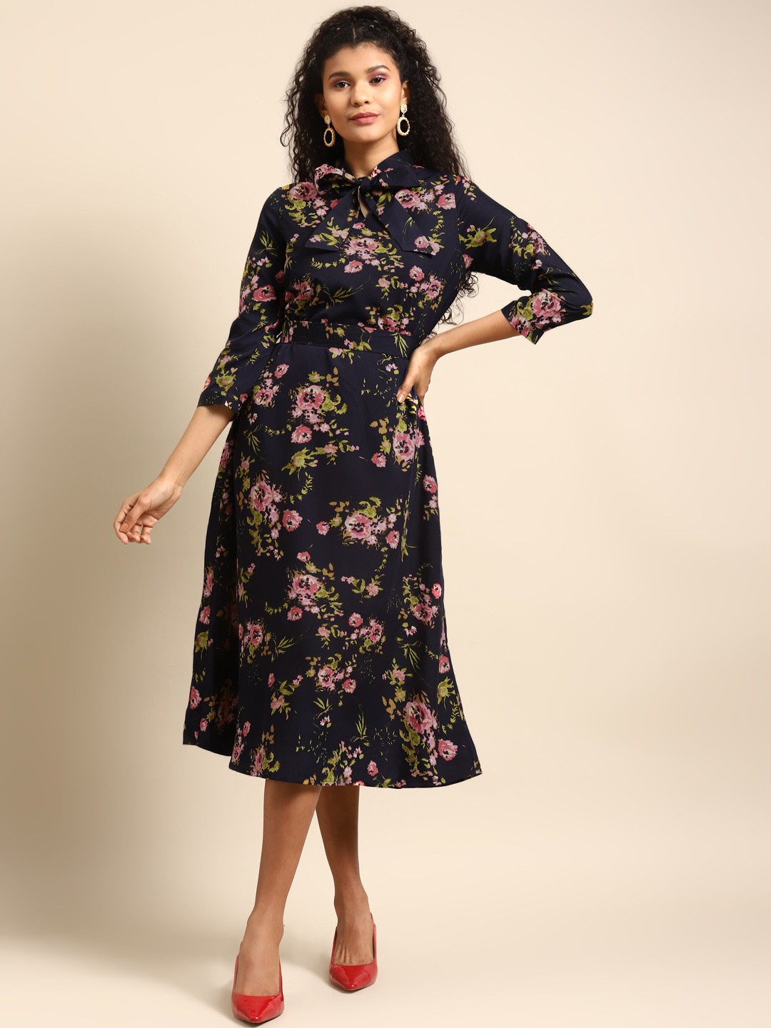 

DODO & MOA Women Navy Blue & Pink Floral Printed A-Line Dress