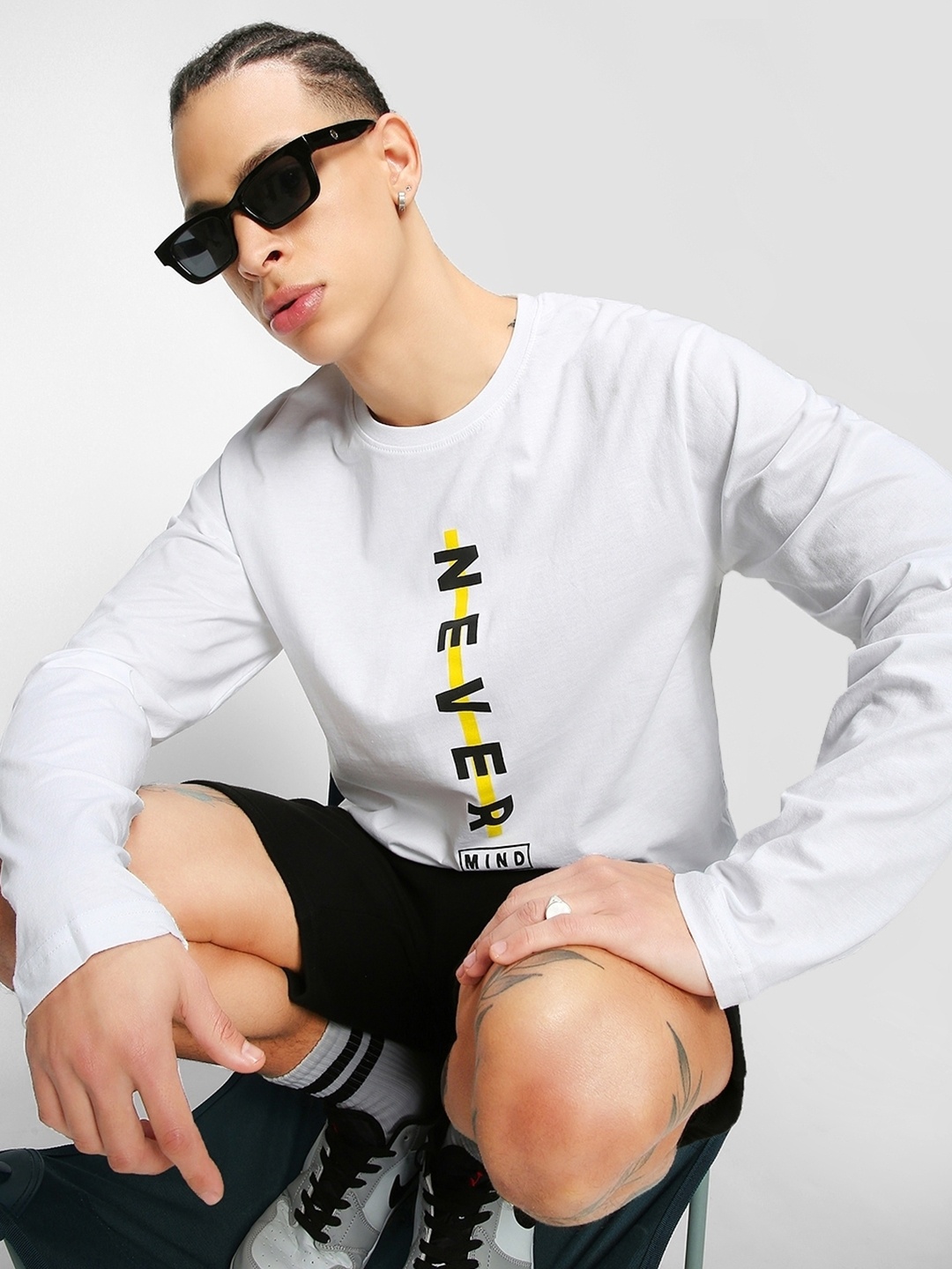 

Bewakoof Men White Printed Round Neck Cotton Pure Cotton T-shirt
