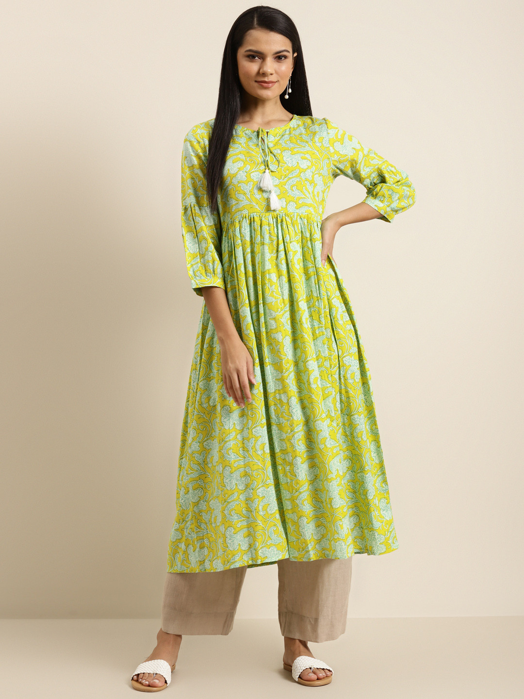 

Shae By Sassafras Women Yellow & Green Ethnic Printed A-Line Kurta