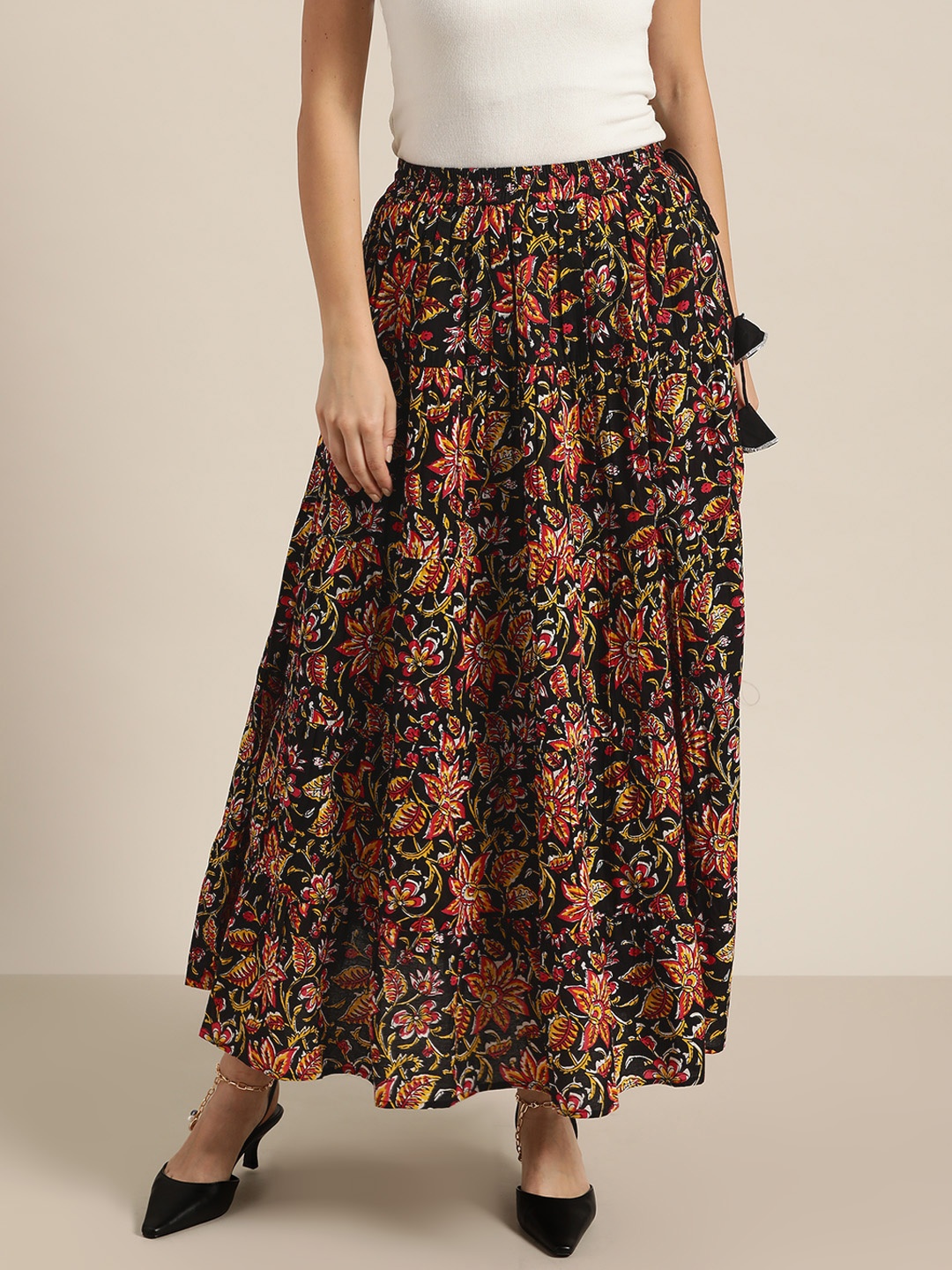 

Shae by SASSAFRAS Women Black & Mustard Yellow Pure Cotton Floral Print Maxi Tiered Skirt