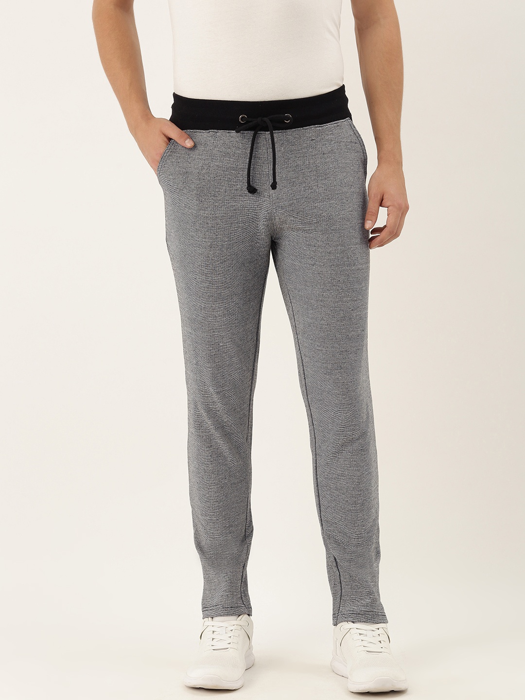 

ARISE Men Grey Melange Solid Track Pants