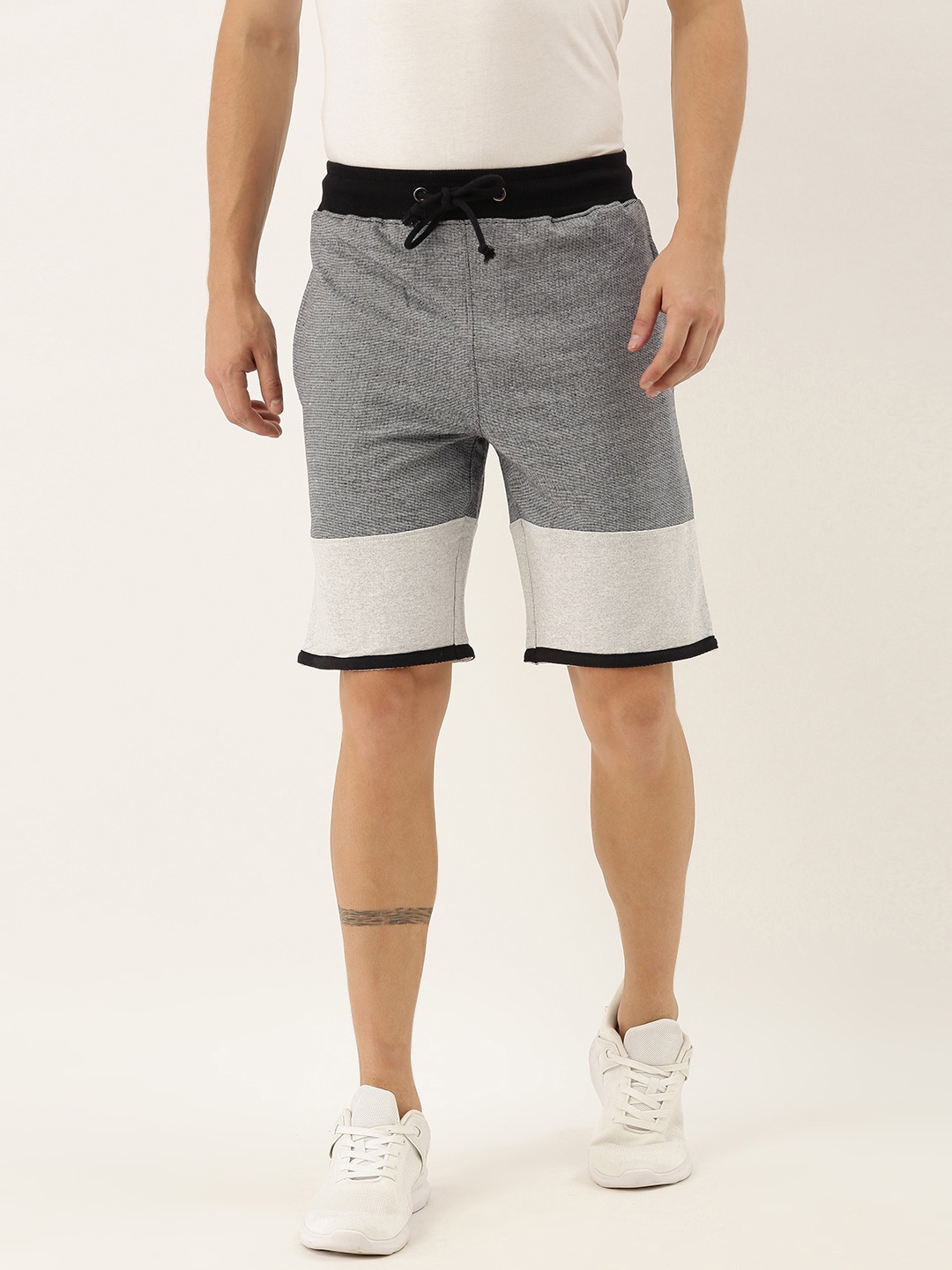 

ARISE Men Grey Colourblocked Regular Fit Pure Cotton Shorts