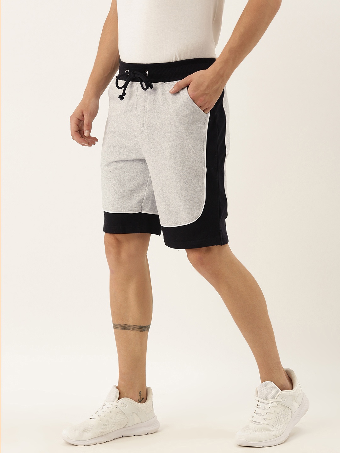 

ARISE Men Grey Melange Solid Regular Fit Regular Shorts with Colorblocking Panel Detail