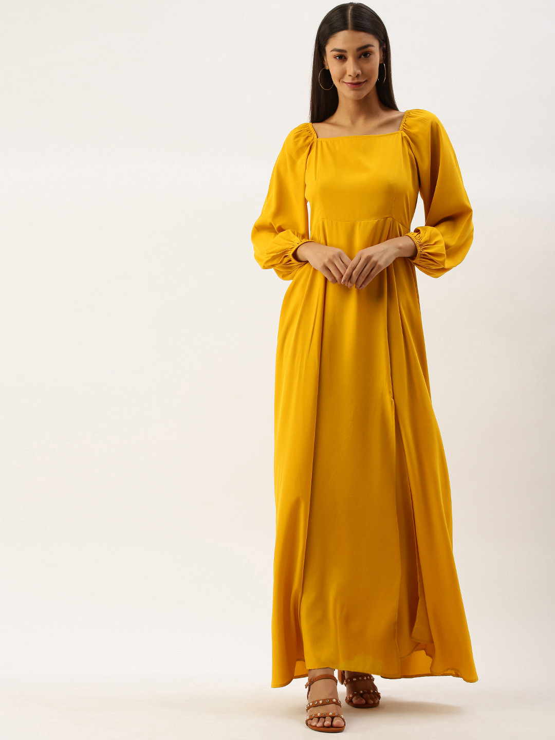 

Berrylush Women Yellow Solid Maxi Dress