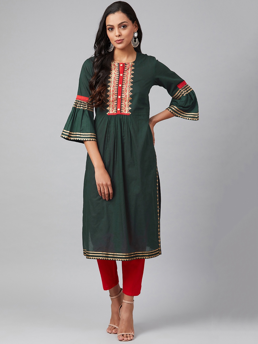 

Tulsattva Women Green & Golden Block Print Pure Cotton Yoke Design Straight Kurta