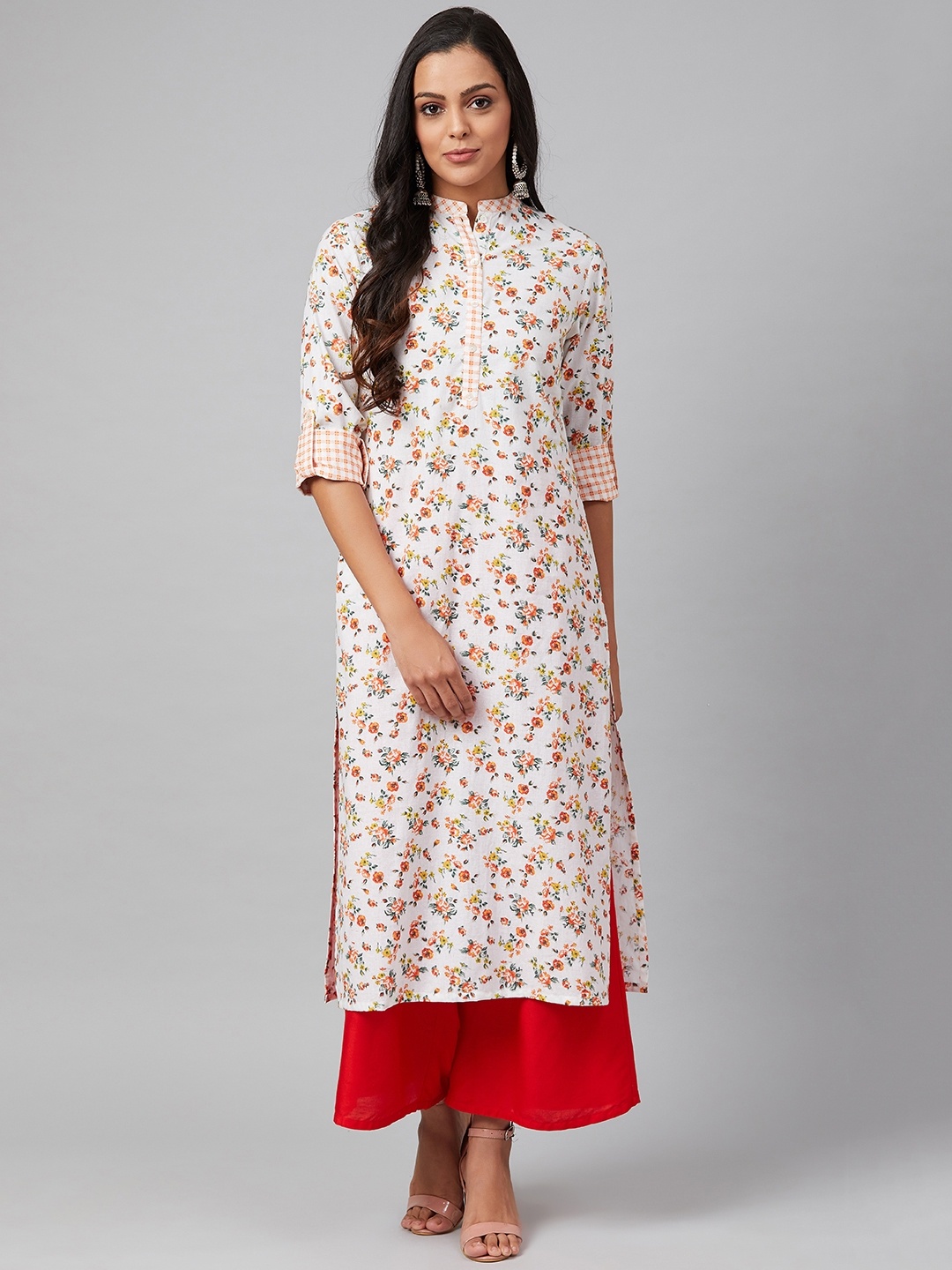 

Tulsattva Women White & Orange Floral Printed Pure Cotton Straight Kurta