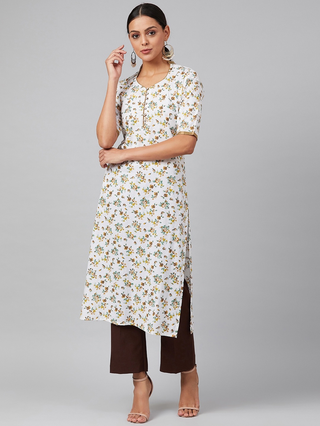 

Tulsattva Women White & Green Floral Printed Pure Cotton Staright Kurta