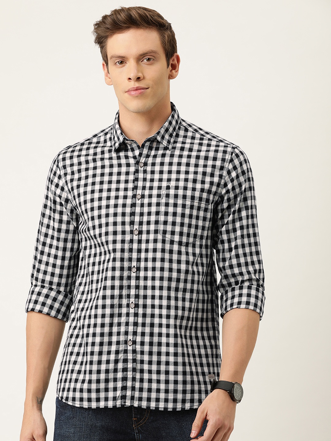 

Flying Machine Men Black & White Slim Fit Checked Casual Shirt