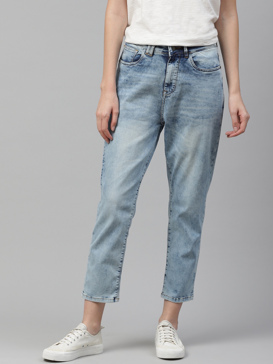 

Mast & Harbour Women Blue Boyfriend Fit High-Rise Light Fade Stretchable Jeans