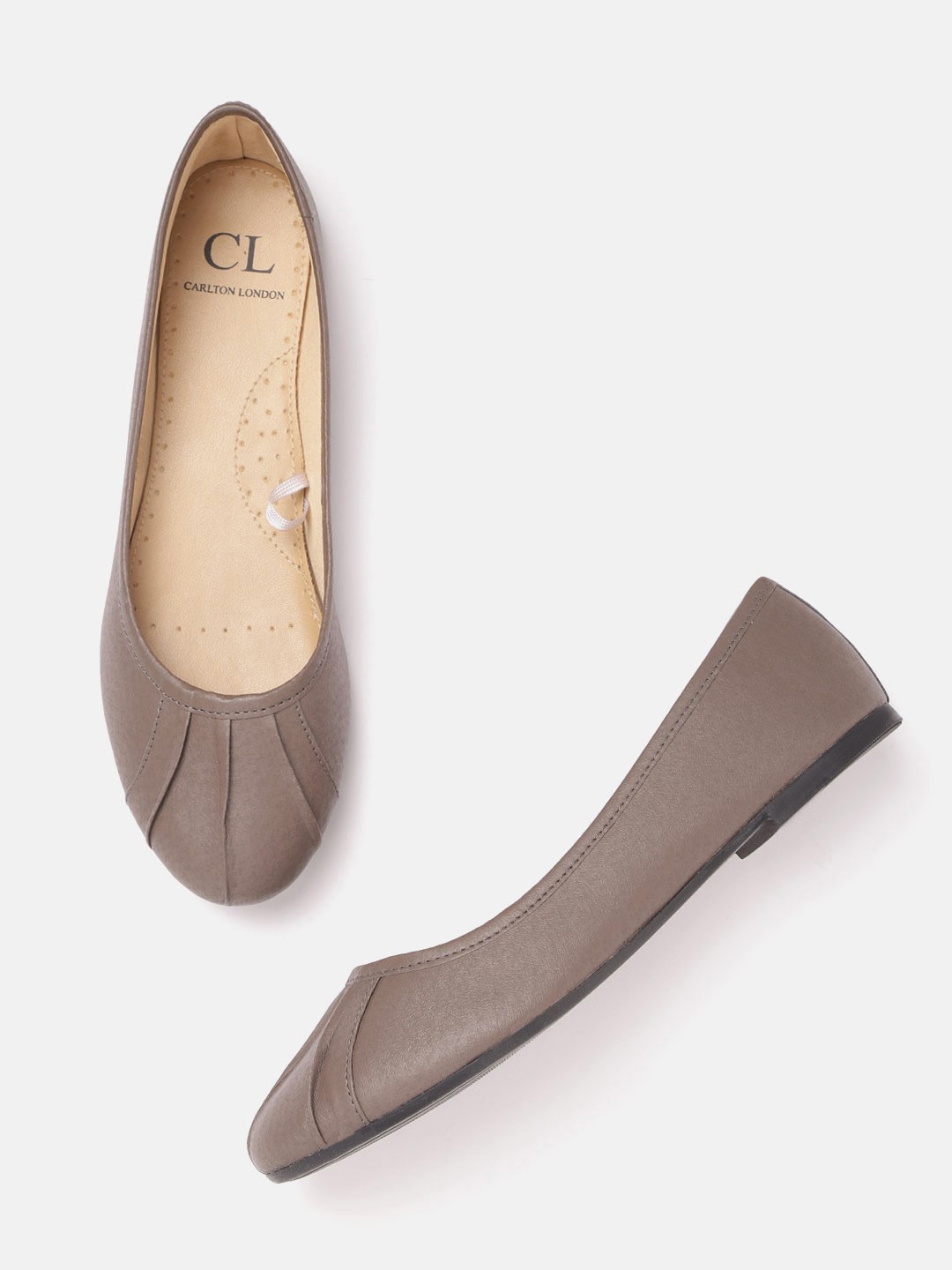 

Carlton London Women Brown Pleated Detail Ballerinas
