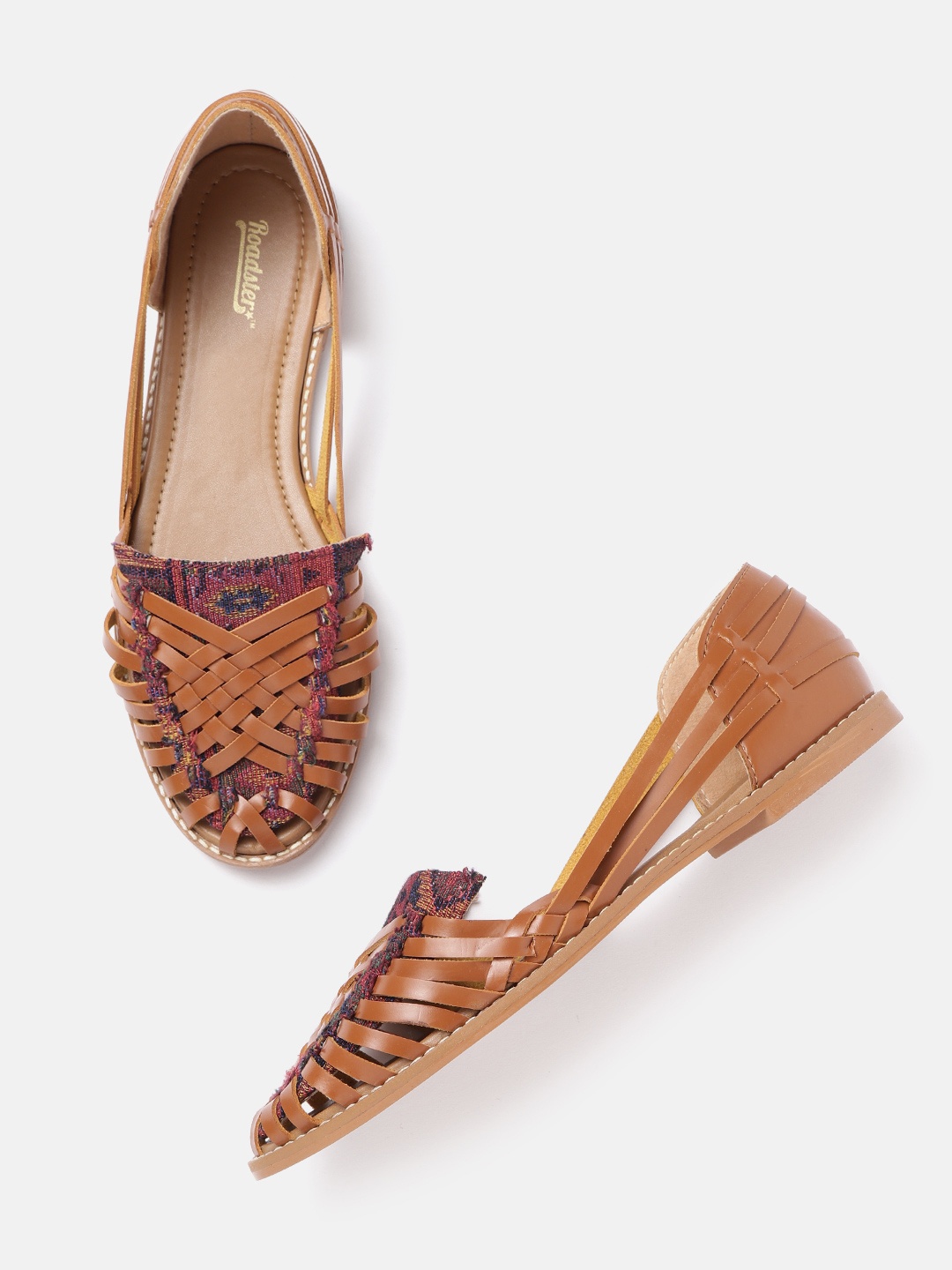 

Roadster Women Tan Brown & Pink Criss Cross Closed Toe Flats