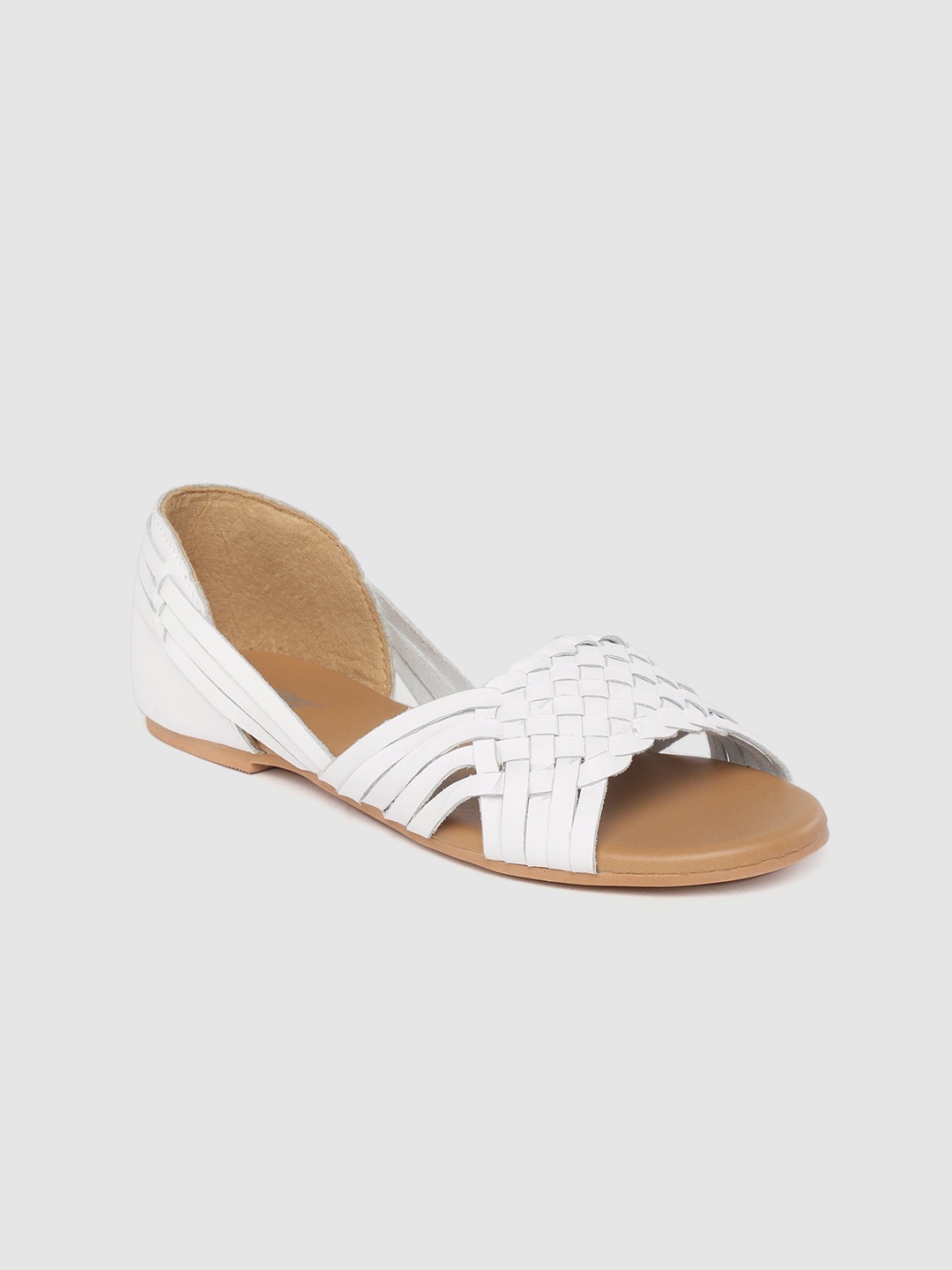 

Roadster Women White Basket Basket Weave Pattern Open Toe Flats