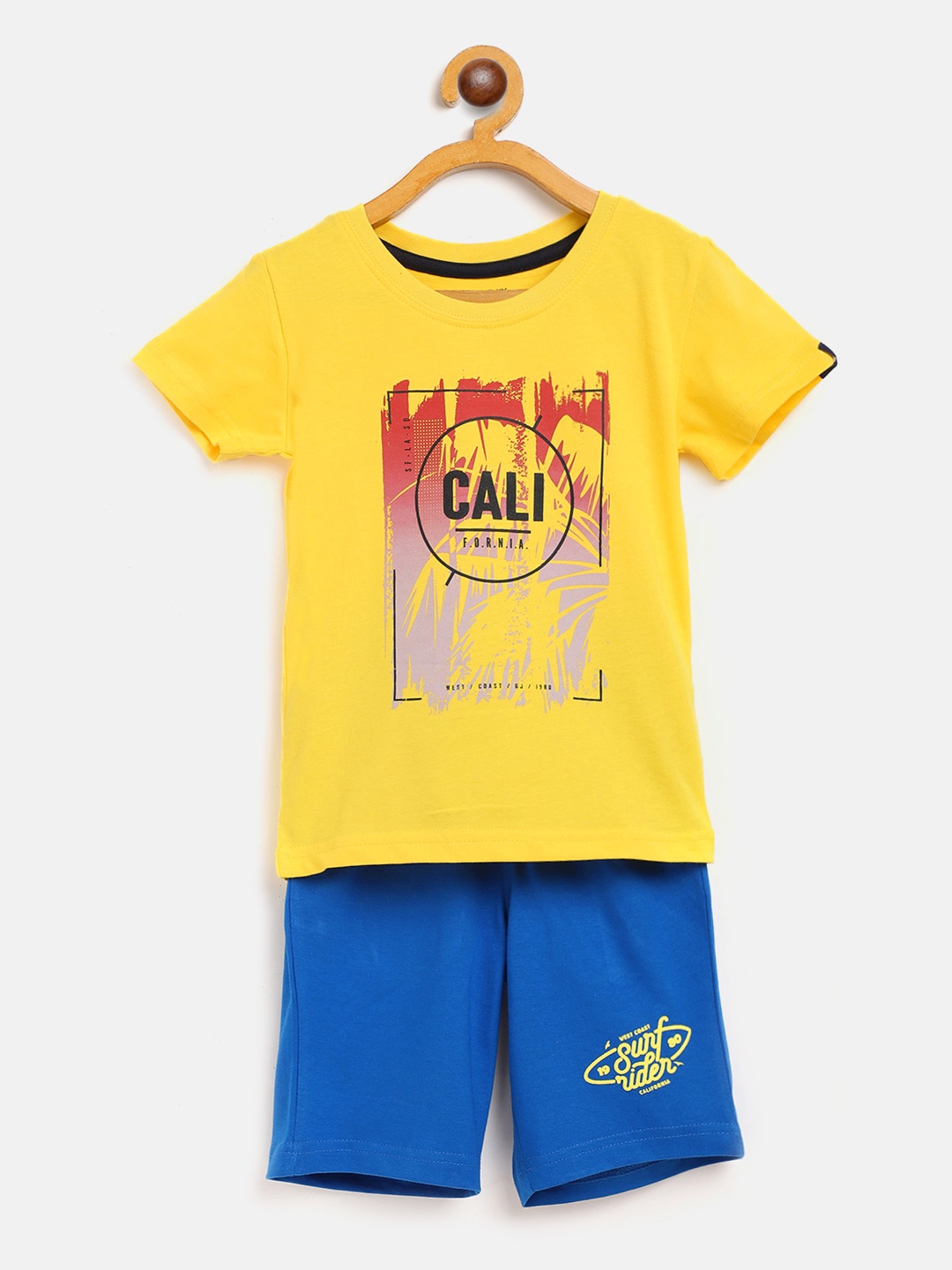 

Gini and Jony Boys Yellow & Blue Pure Cotton Printed T-shirt with Shorts