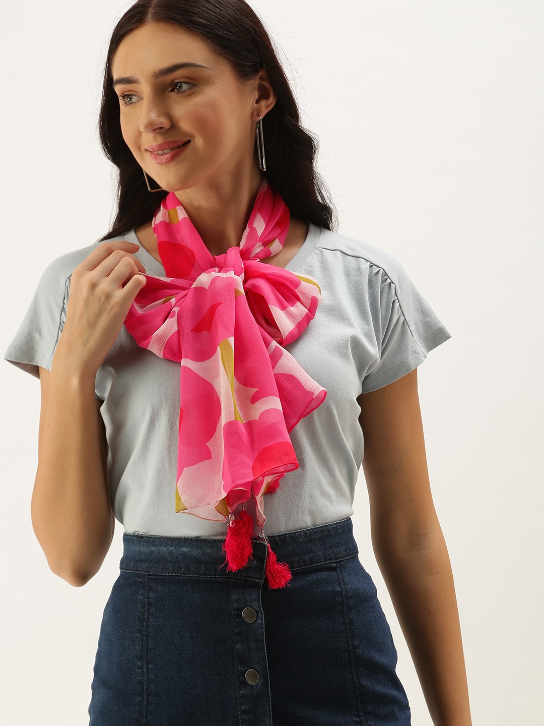 

DressBerry Women Pink & White Printed Scarf