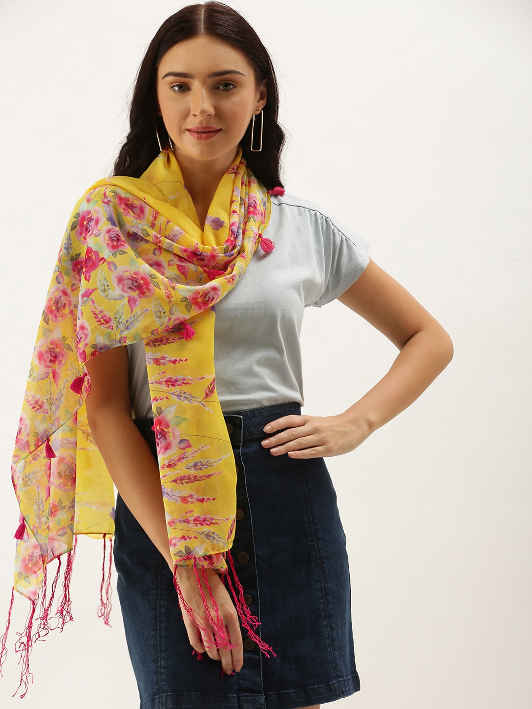 

DressBerry Women Yellow & Pink Floral Printed Scarf