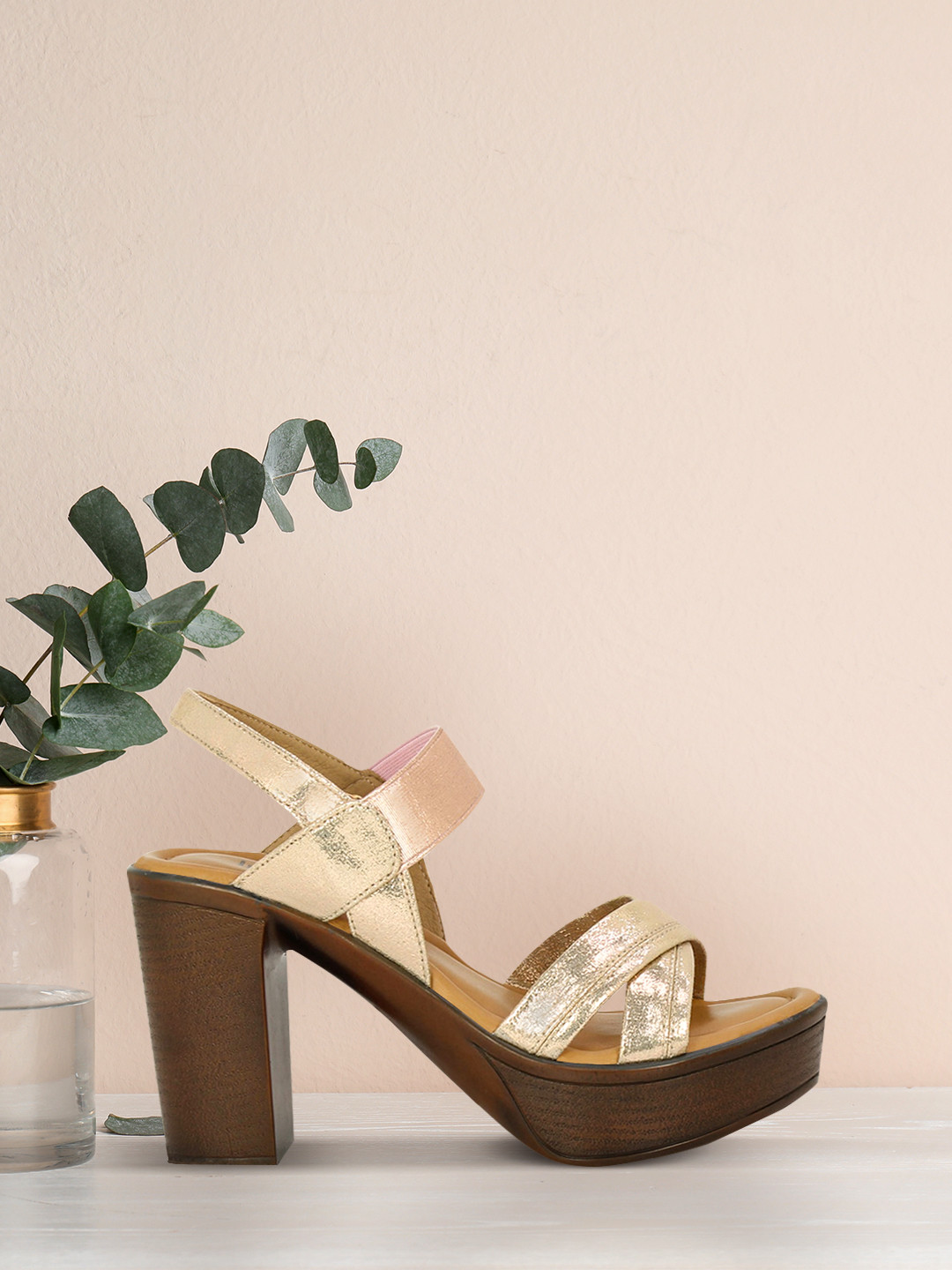 

Inc 5 Women Rose Gold Solid Platforms Heels