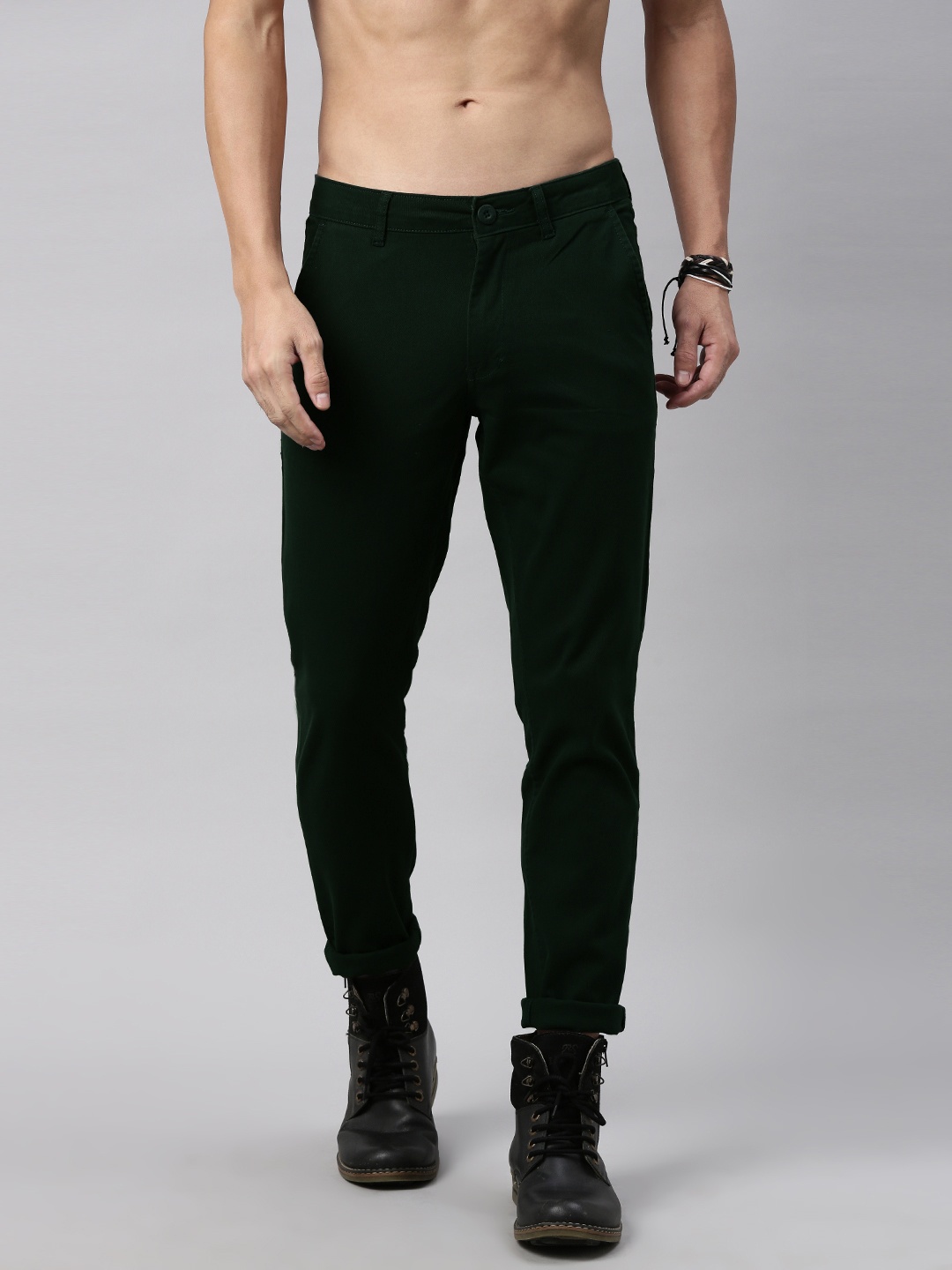 

Roadster Men Green Regular Fit Solid Chinos