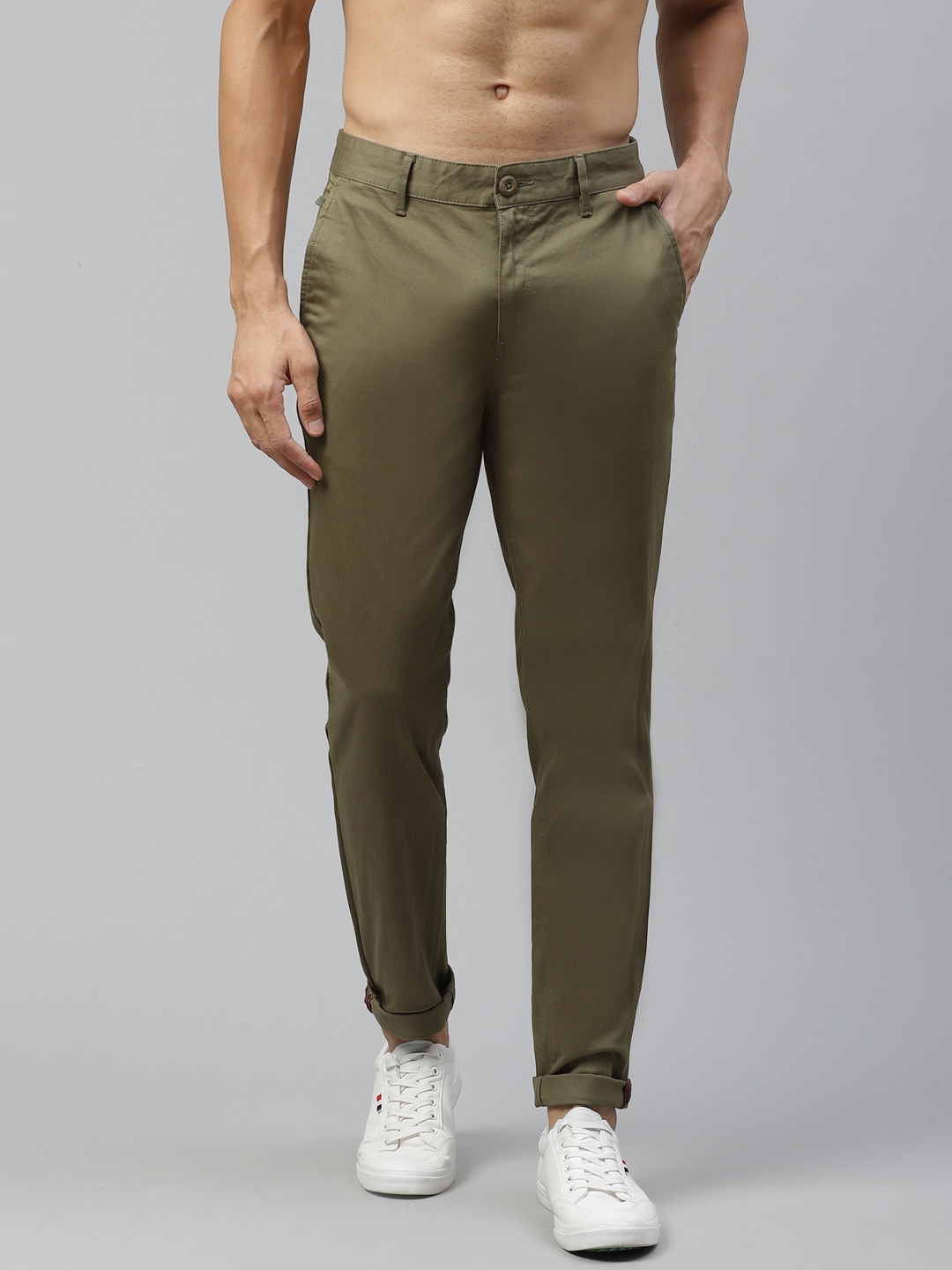 

Roadster Men Olive Green Tapered Fit Regular Trousers
