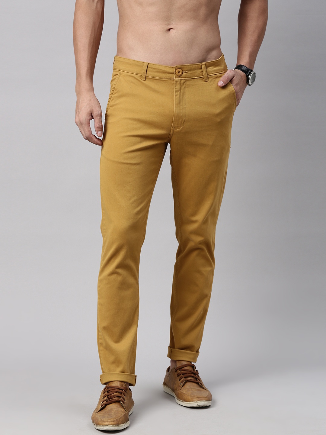 

Roadster Men Khaki Regular Fit Solid Regular Trousers