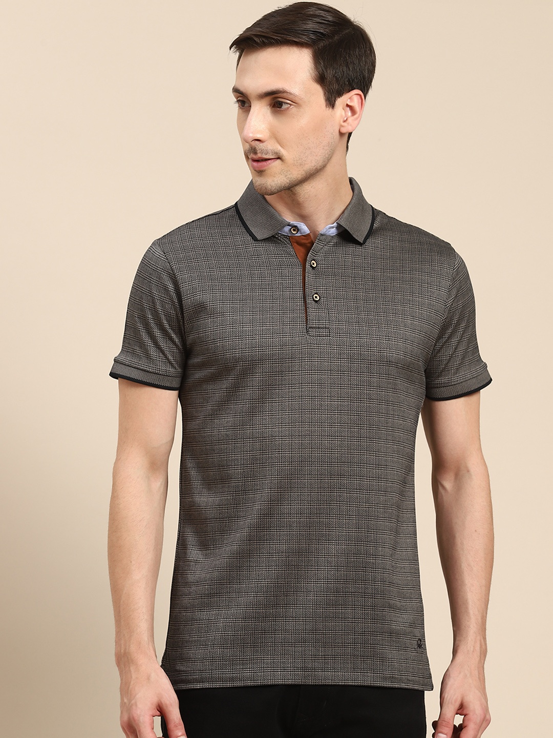 

United Colors of Benetton Men Black Pure Cotton Checked Polo Collar Pure Cotton T-shirt