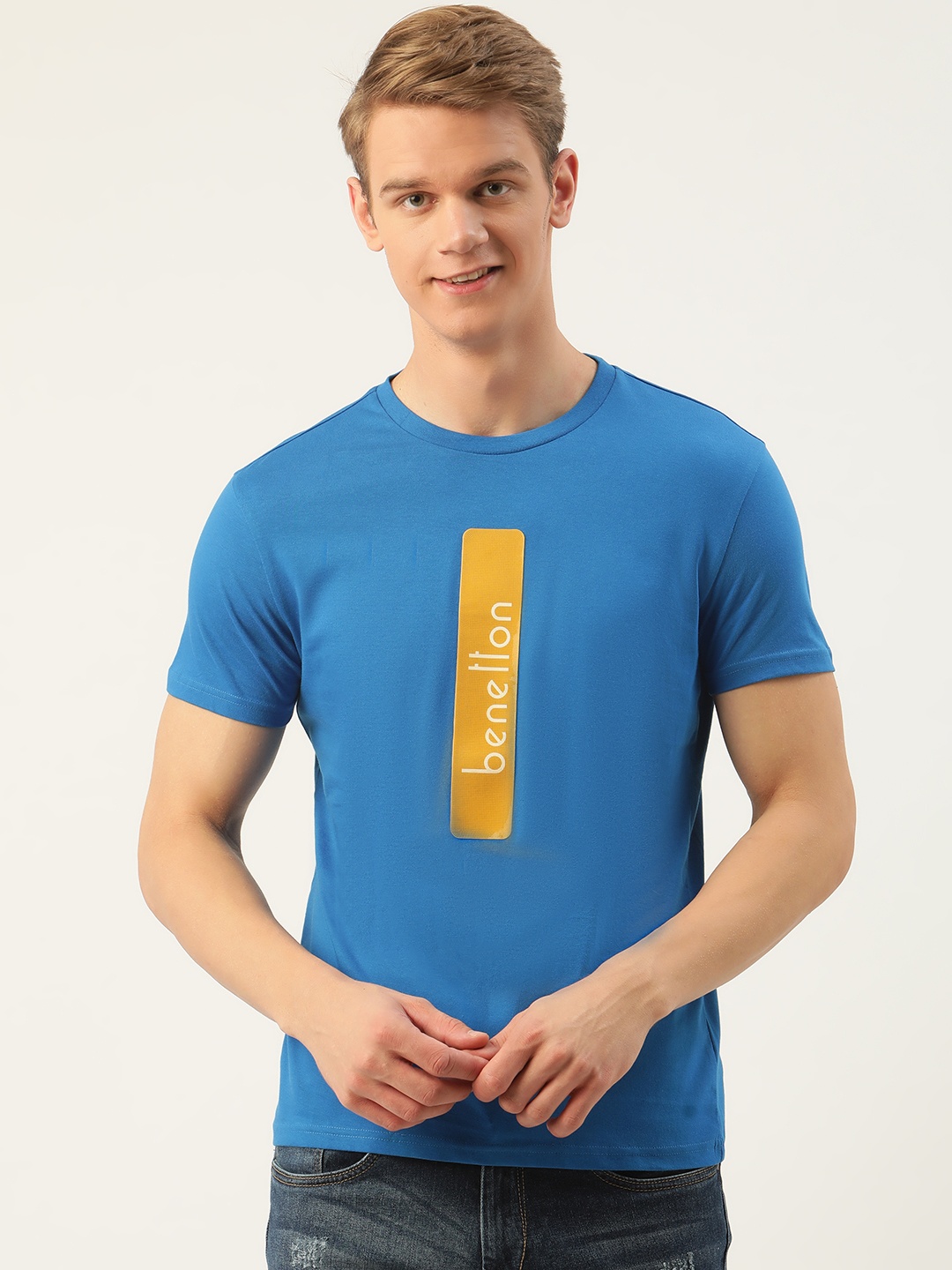 

United Colors of Benetton Men Blue Yellow Printed Round Neck Pure Cotton T-shirt