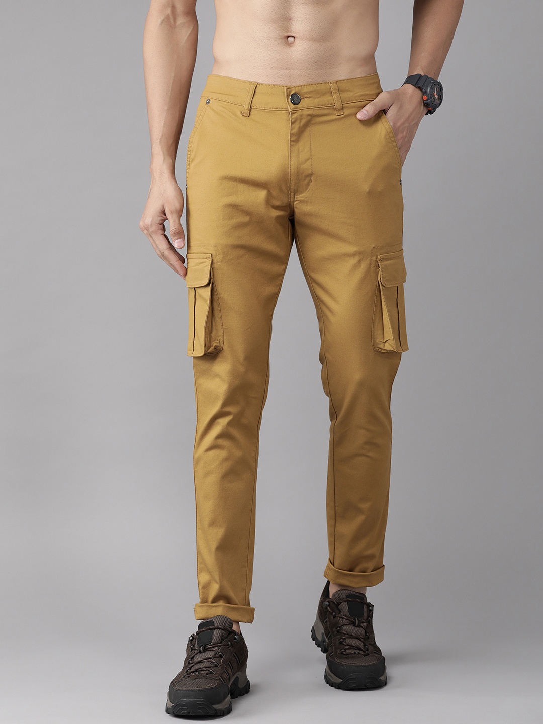 

Roadster X Discovery Adventures Men Khaki Cargos Trousers