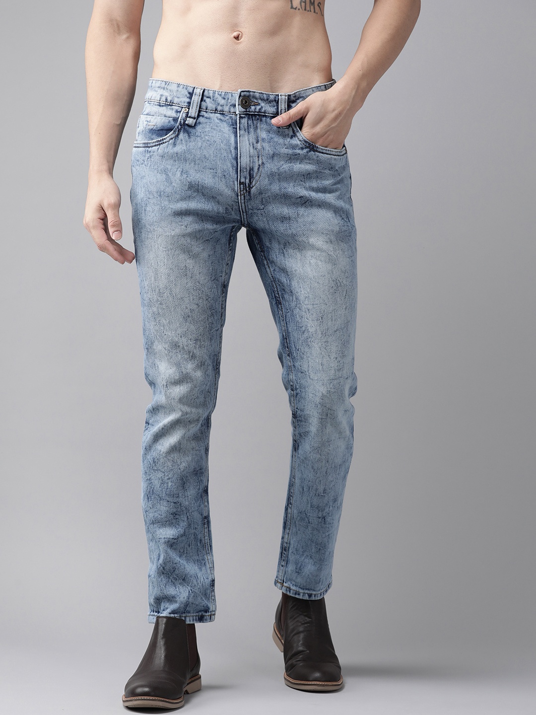 

Roadster Men Black Skinny Fit Heavy Fade Stretchable Jeans