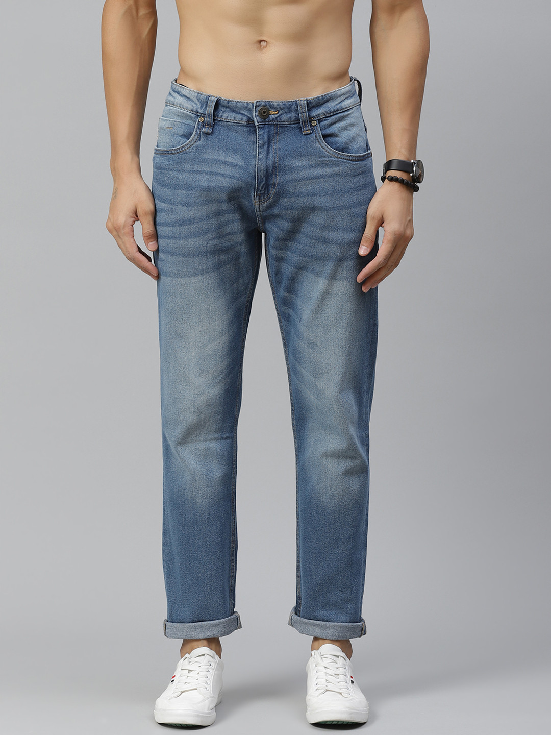 

Roadster Men Blue Slim Tapered Fit Light Fade Stretchable Jeans