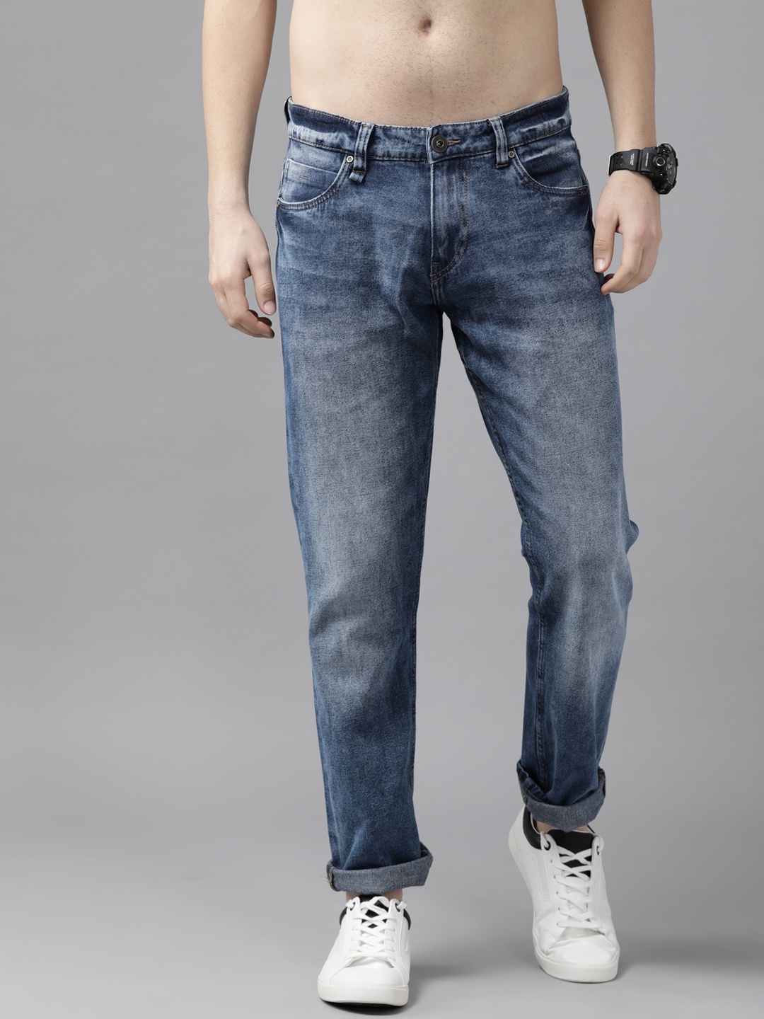 

Roadster Men Blue Slim Fit Light Fade Stretchable Jeans