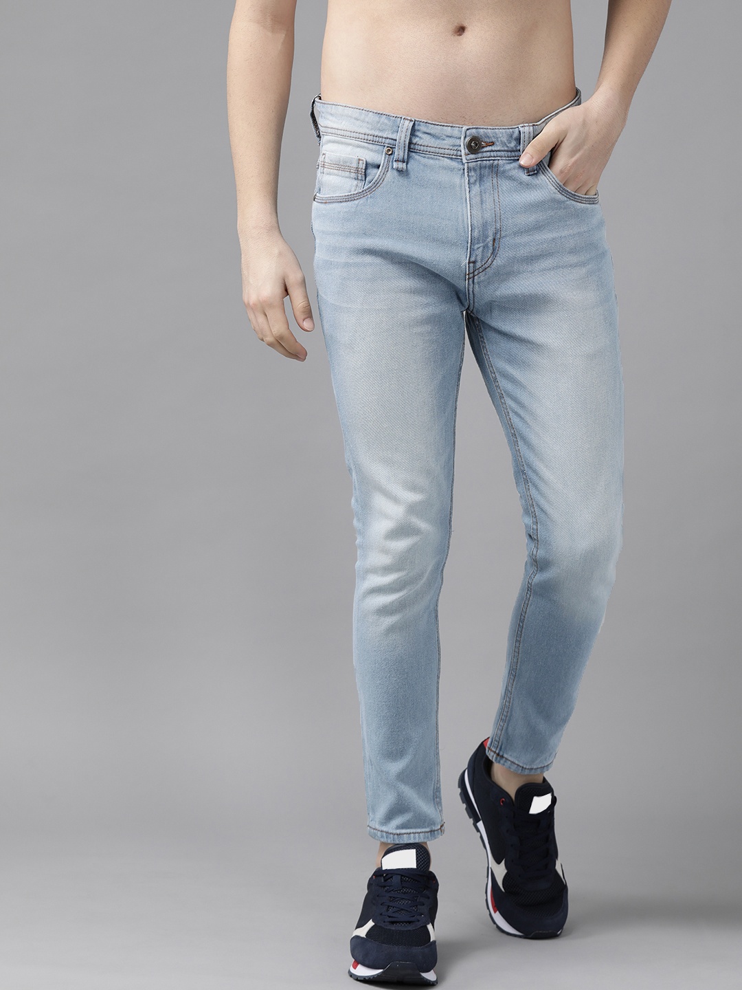 

Roadster Men Blue Super Skinny Fit Low-Rise Light Fade Stretchable Jeans