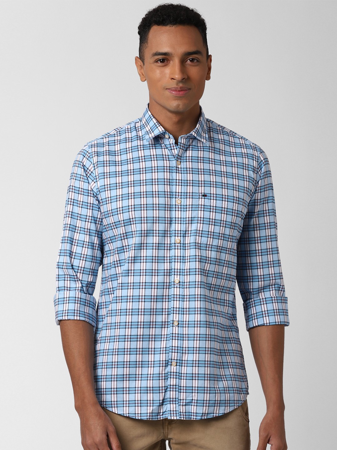 

Peter England Men Blue & White Slim Fit Checked Cotton Casual Shirt