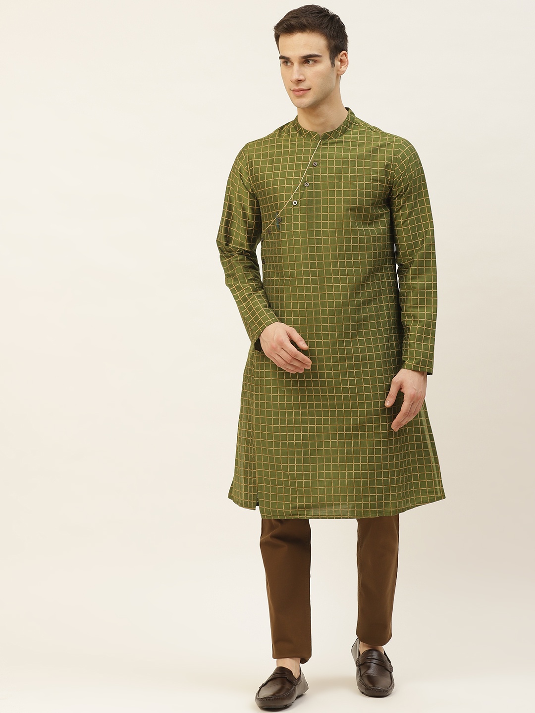 

Ode by House of Pataudi Men Olive Green & Golden Checked Kurta