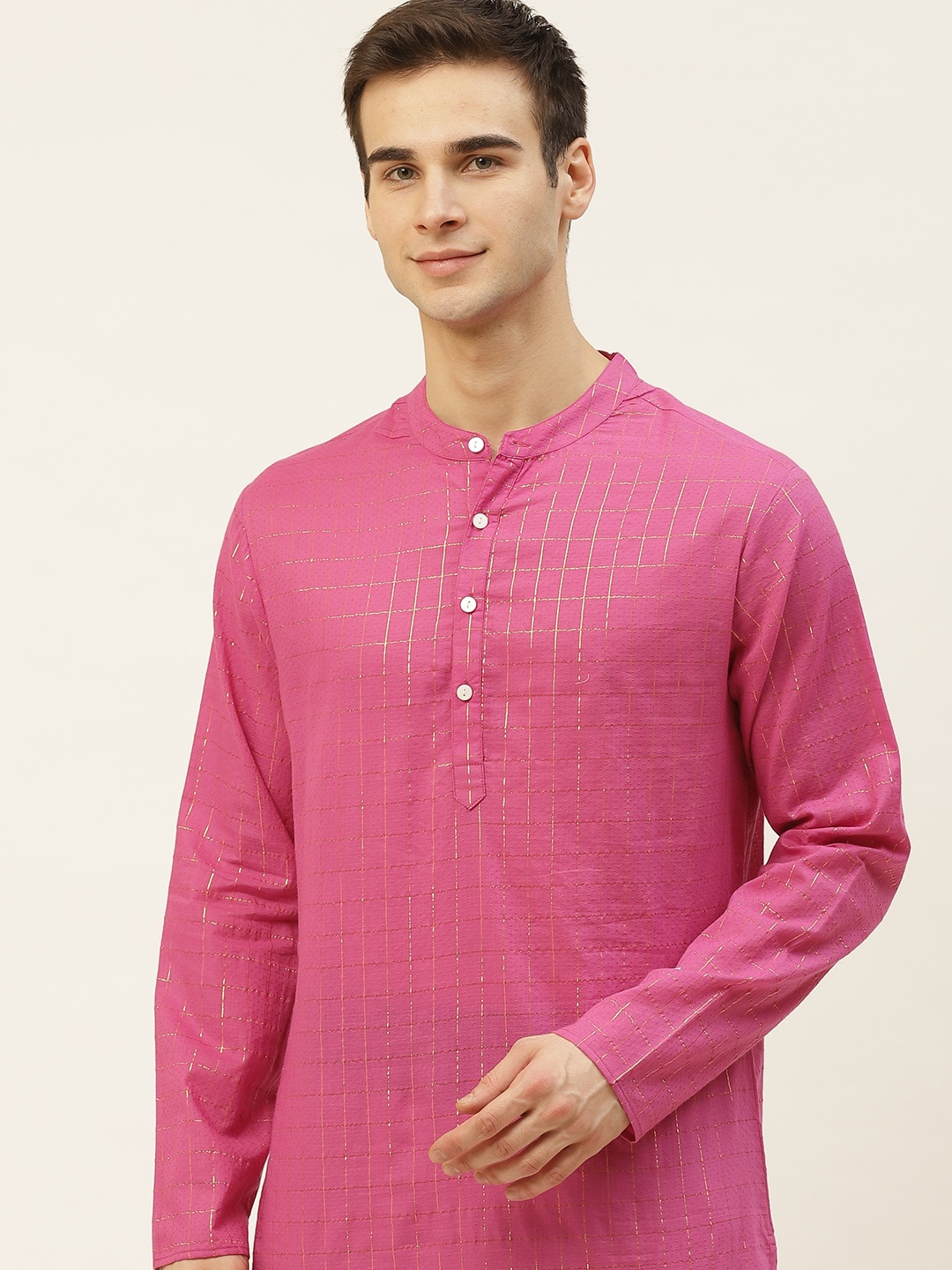 

Ode by House of Pataudi Men Pink & Golden Pure Cotton Checked Straight Kurta