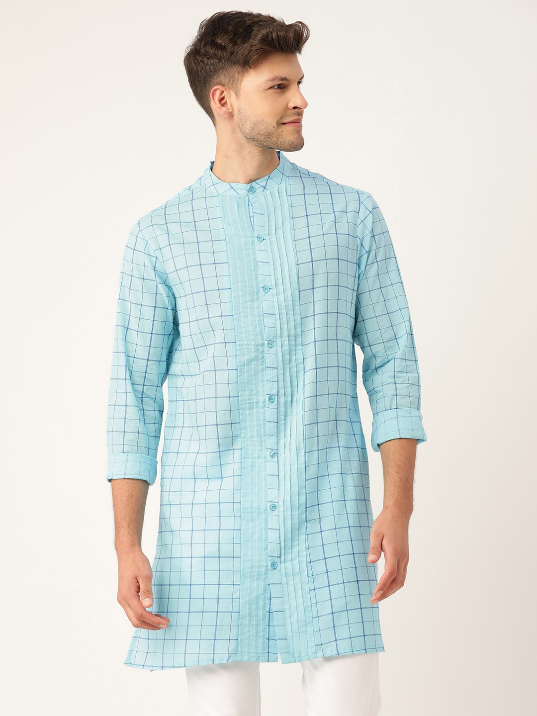 

Ode by House of Pataudi Men Blue Checked Cotton Pleated Straight Jashn Kurta