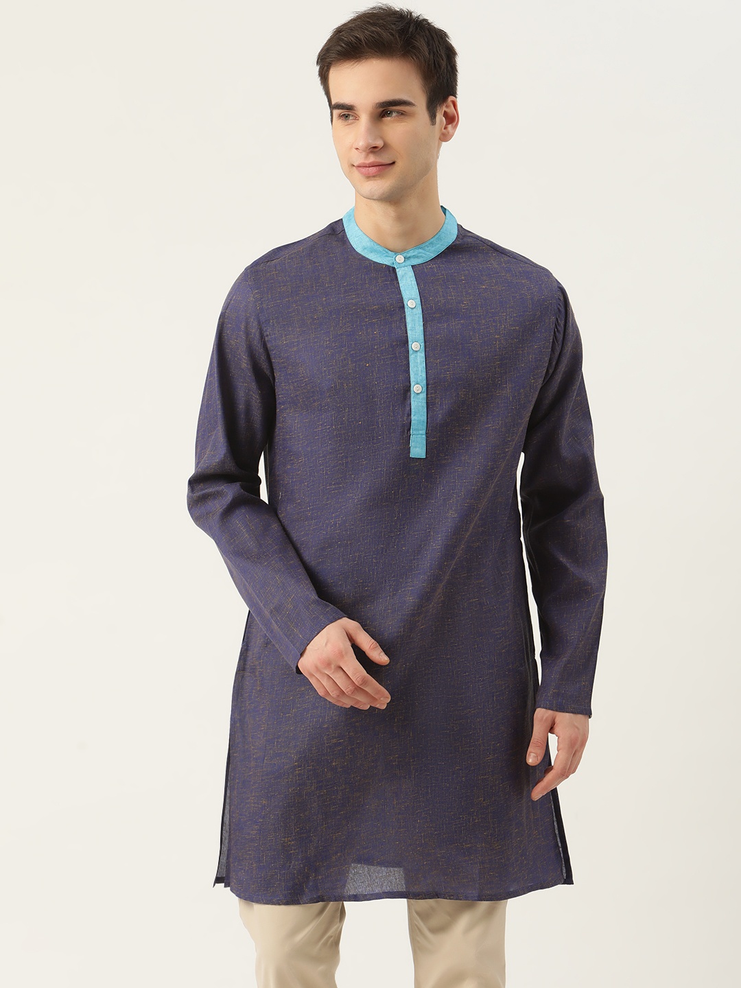 

Ode by House of Pataudi Men Navy Blue Indigo Pure Cotton Rozana Kurta