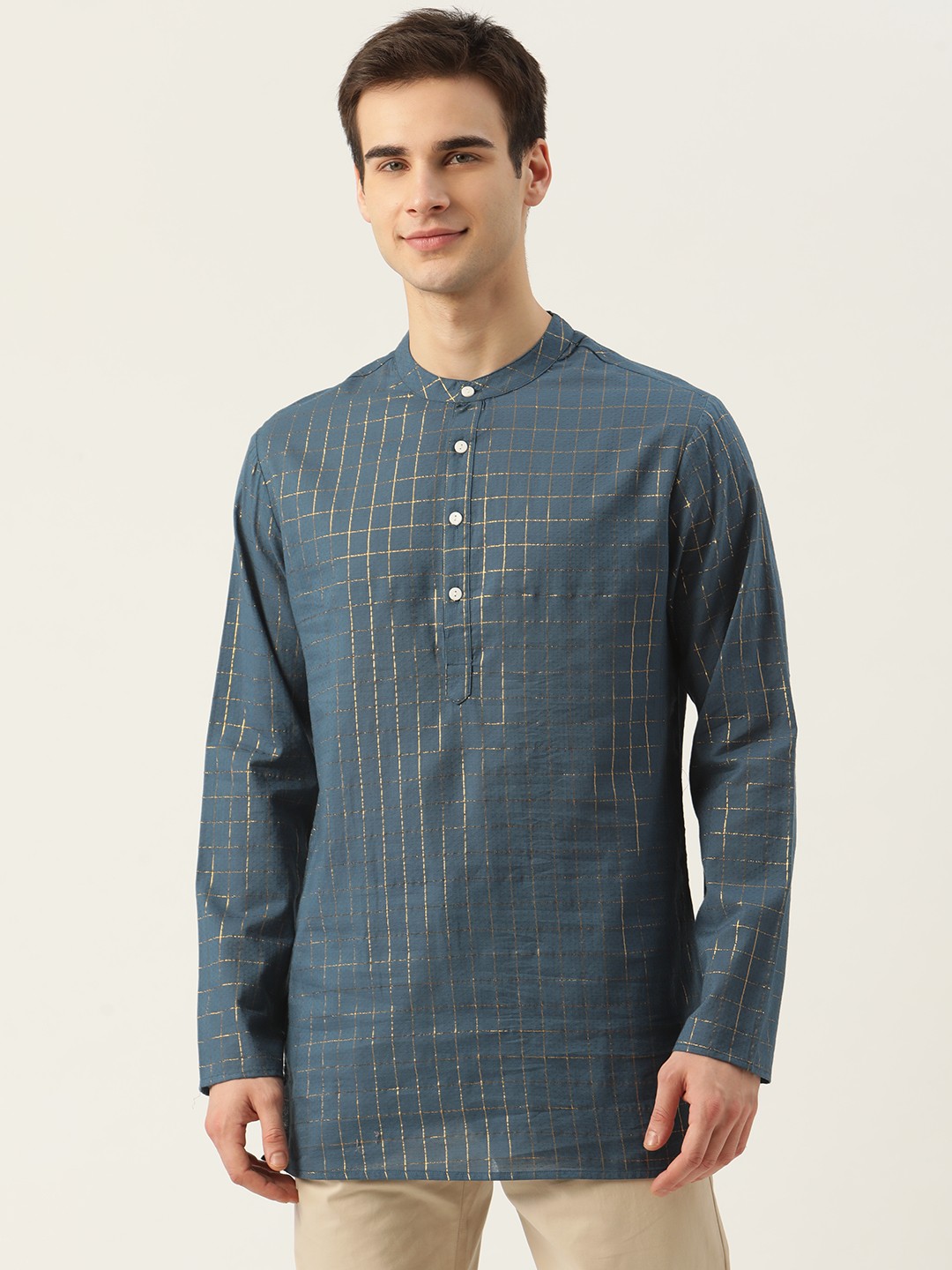 

Ode by House of Pataudi Men Teal Blue & Golden Checked Pure Cotton Rozana Kurta