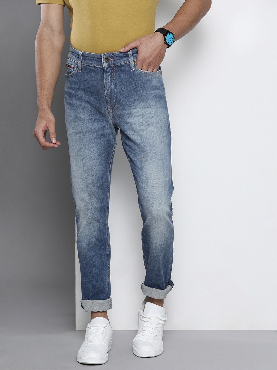 

Tommy Hilfiger Men Blue Simon Skinny Fit Mid-Rise Clean Look Stretchable Jeans