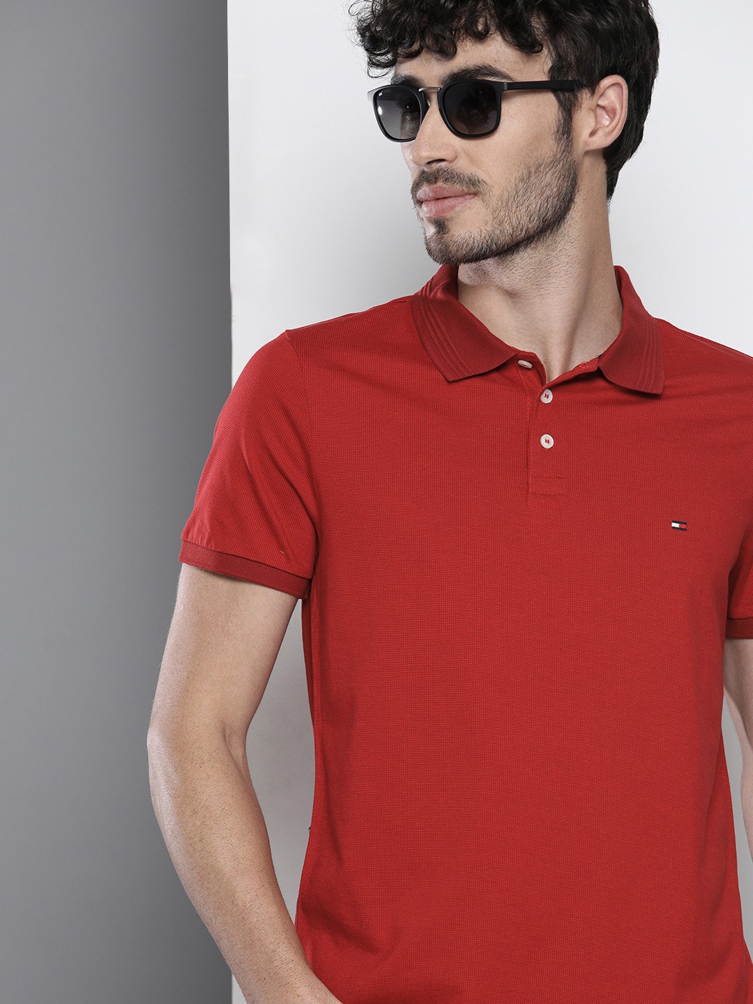 

Tommy Hilfiger Men Red Slim Fit Solid Polo Collar Pure Cotton T-shirt