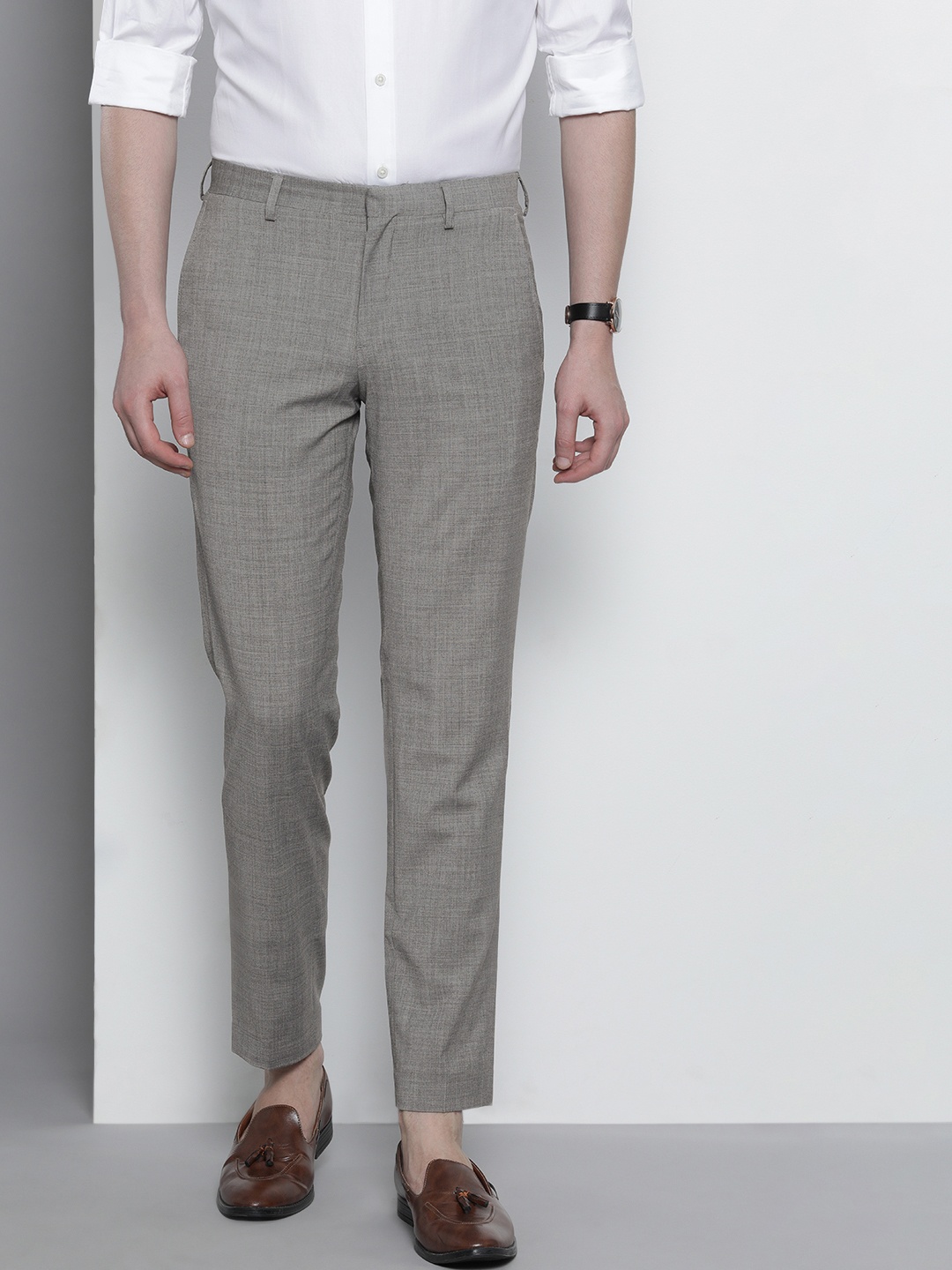 

Tommy Hilfiger Men Grey Slim Fit Trousers